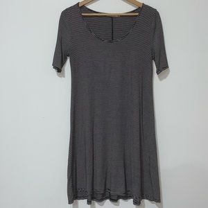 Scoop neck Black and White Skater Dress